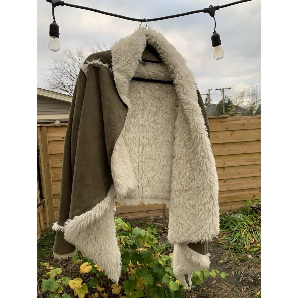 UNIF Chelsea Shearling Coat Women small Olive Faux Fur Open Front penny lane Y2K - Picture 2 of 16